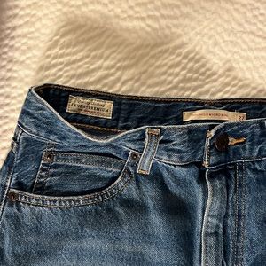 Levi’s 70s High Rise Denim Mini Skirt